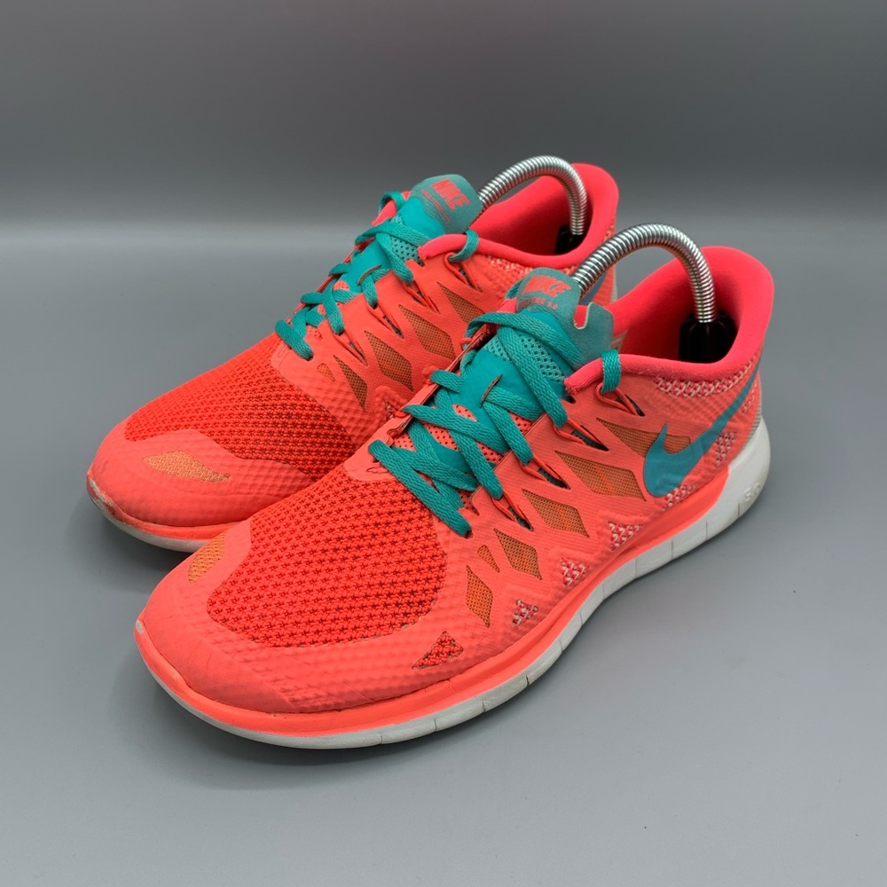 Nike Free 5.0 Athletic Running Sneakers Hyper Punch Women’s size 10